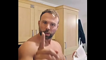 It's locktober and simply scritch has been a very good sub i'm looking forward to all the ways i'm gonna tease hi