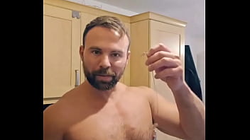 It's locktober and simply scritch has been a very good sub i'm looking forward to all the ways i'm gonna tease hi