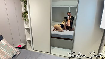 Meu professor pediu pra eu me vestir de coelhinha e me fez engolir sua piroca fudeu gostoso minha buceta com sua piroca dotada