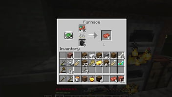 Minecraftero rompe su pico 2 veces en la mina