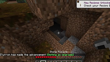 Minecraftero rompe su pico 2 veces en la mina