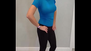 Black yoga pants & blue compression shirt try on