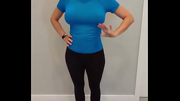 Black yoga pants & blue compression shirt try on