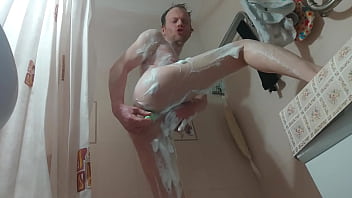 Lanatuls Anal Slut And Whore Fast And Hard Assfucking Mancunt Pussy With Bottle Of Shampoo In Bathtube thumbnail