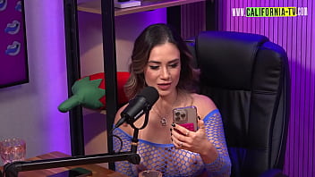 Karol and flora telling their wildest desires