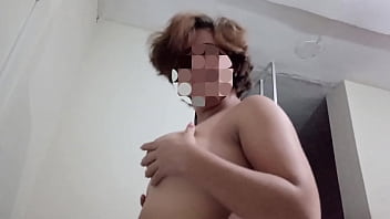 Triller 3 le dije a mi vecina sabrina para grabarnos el 14 de febrero y acepto gustosa