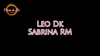 Triller 3 le dije a mi vecina sabrina para grabarnos el 14 de febrero y acepto gustosa