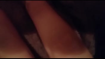 Dándose placer ella misma