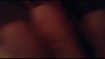 Dándose placer ella misma