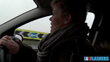 Can everyone see my pussy shameless bree branning flashing and pissing for uk flashers