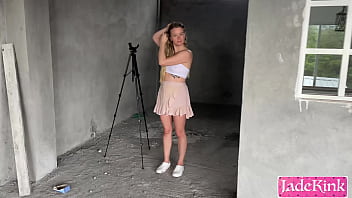 Sucking pervert construction worker big cock on site