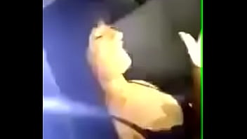 Funkeira gostosa dançando so de calcinha