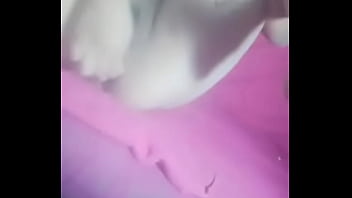 Me doy placer cundo me siento sola Me doy placer cundo me siento sola