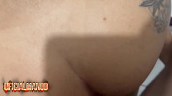 Essa bucetinha gostosa me fez gozar muito rápido dentro sem camisinha