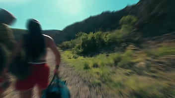 Bárbara mont y luis garay encienden sesión de fotos y sexo salvaje en playa desértica#bárbaramont #luisgar