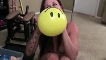 Balloon blowing webcam and feet fetish play in heels