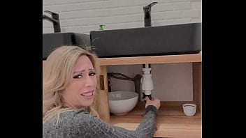 Hello la team aujourd'hui je revisite le classique du "plombier" en bouchant