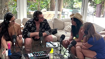 Cruz'n with abi james and sunni daize