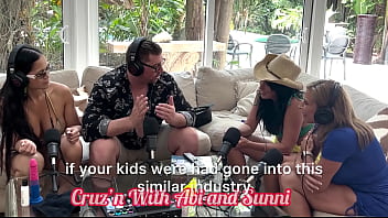 Cruz'n with abi james and sunni daize