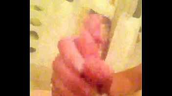 Small shampoo beat off