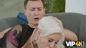 Vip4k sexy daruma rai played with her pussy during anal sex