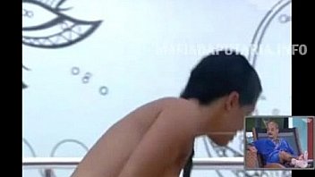 Noemi Bbb12 Banho Pelada Sem Tarja thumbnail