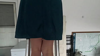 Ali allure takes her son in law out for drinks trailer watch full on red