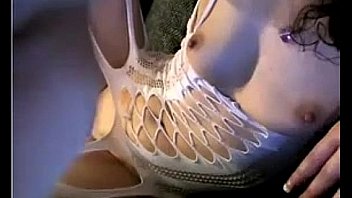 Chick pumping that dirty pussy