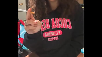 #smokingbeauty #smoke #smoking #smokingfetish #malloryknox37