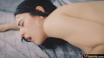 Seeing her take a load in her mouth in amazing 8k gets better and better every time