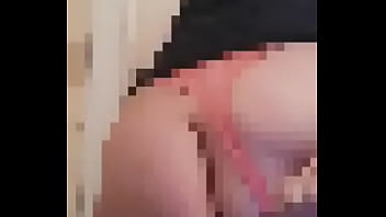 Bouncing that big ass in the motel