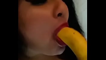 See how miss madii can suck dick