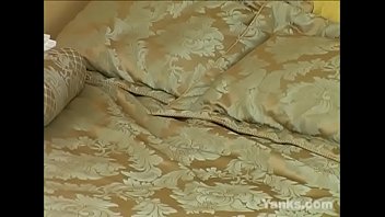 Yanks babe luna kauphen toys her beaver