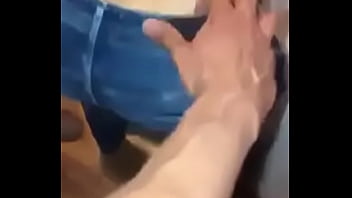 Convenci A Maduro De Que Me Metiera La Verga thumbnail