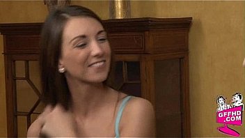 Sensual lesbains 1062