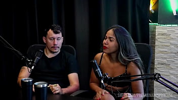 Melhores momentos da casal kaliente no preliminares podcast com bia hot parte 2 watch sheer red Melhores momentos da casal kaliente no preliminares podcast com bia hot parte 2 watch sheer red