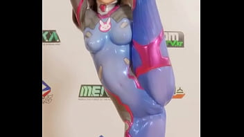 Peluda abre las piernas