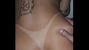 Kalena mitrak imaginei que estava fazendo uma dp dando o cuzinho e o consolo