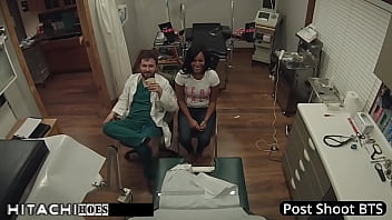 Freshman gets mandatory hitachi orgasm from doctor tampa tori sanchez