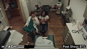 Freshman gets mandatory hitachi orgasm from doctor tampa tori sanchez