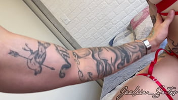 Cada lambida deixava ela ainda mais safada implorando pra ser fodida com força depois das preliminares que quase a fizeram gozar antes da hora