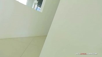 Ebony slut gets her ass cum covered skylernicole 720p