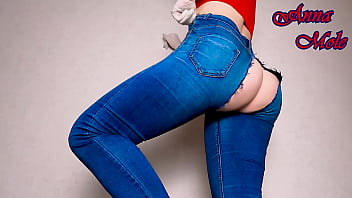 Pawg in jeans and medical gloves spanks her ass