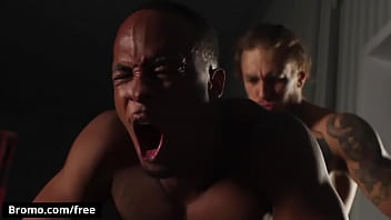 Interracial Bareback Bromo thumbnail