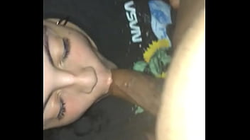 Mixx babe sucking me off outside