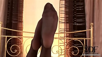 Turns men silly & obedient