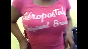 Manoseando las tetas