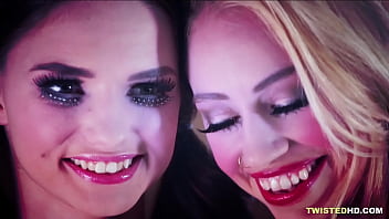 These chicks are clearly fucked up but that is ok