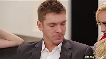 These chicks are clearly fucked up but that is ok