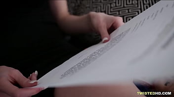 These chicks are clearly fucked up but that is ok